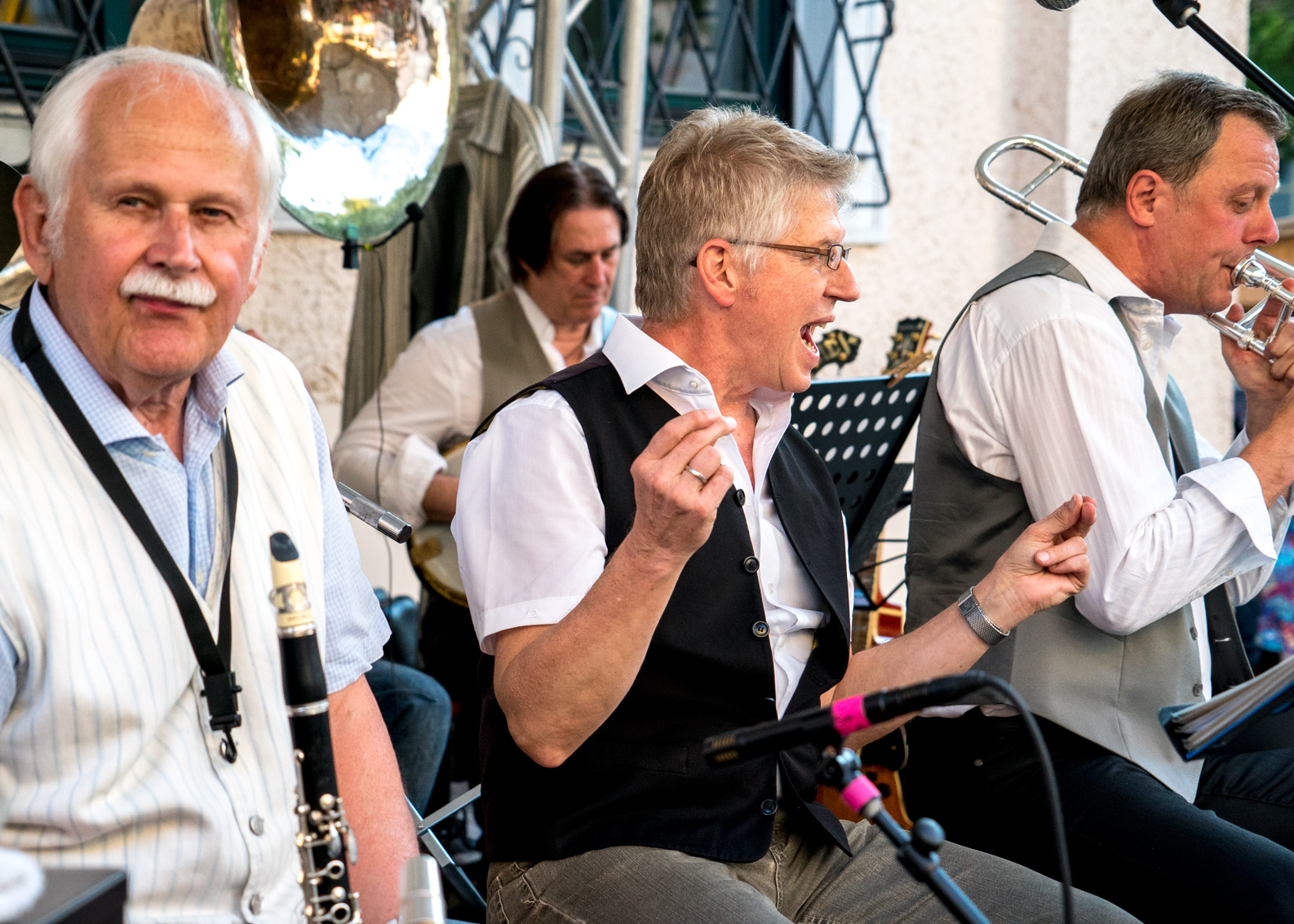 Jazz In Allen Gassen Dachau 2025 Jazz Festival 2025: Groove Into The Future With The Hottest Jazz Acts! Jazz In Allen Gassen Dachau 2025 Jazz Festival 2025: Groove Into The Future With The Hottest Jazz Acts!